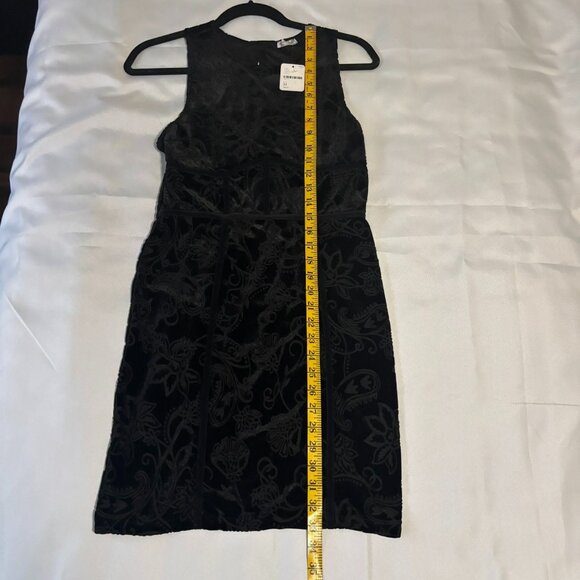 Free People Black Velvet Floral Sleeveless Bodycon Mini Dress Keyhole Back M - Picture 12 of 13